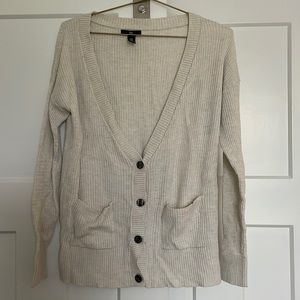 Gap cardigan Size XS in Oatmeal color